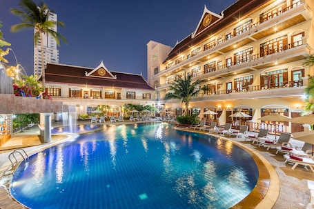 Outdoor pool. Tony Resort