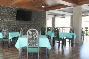 Dagelijks uitgebreid ontbijt inbegrepen