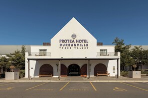 View from property - Protea Hotel by Marriott Cape Town Durbanville (Cape Town)
