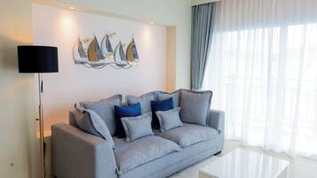 Suite 4 Pax | Living area | 24-inch LED TV with cable channels