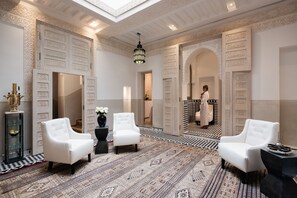 Turkish bath, body scrubs, massage/treatment rooms - Le Farnatchi (Marrakech)