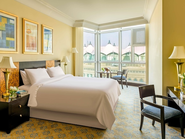 1 bedroom, Egyptian cotton sheets, premium bedding, Select Comfort beds