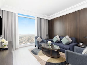 Deluxe Junior Suite, 2 Single Size Beds, City View