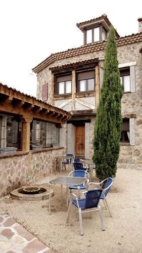 Hotel Rural Laureana Marcos