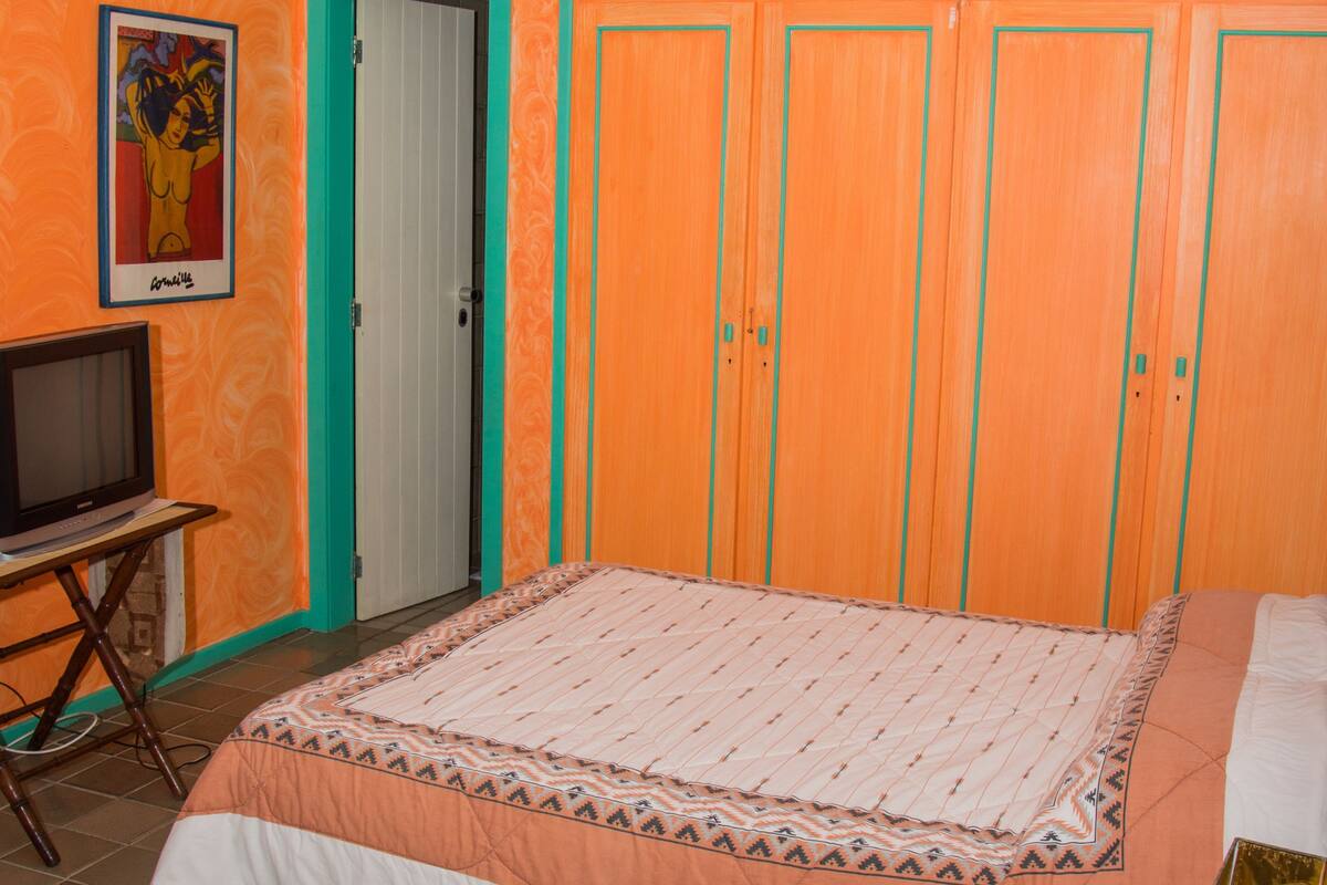 Apartamento de lujo, balcón | 1 dormitorio, minibar, cunas gratuitas y camas supletorias