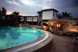 Seasonal outdoor pool - The Osmanli Hani (Ortaca)