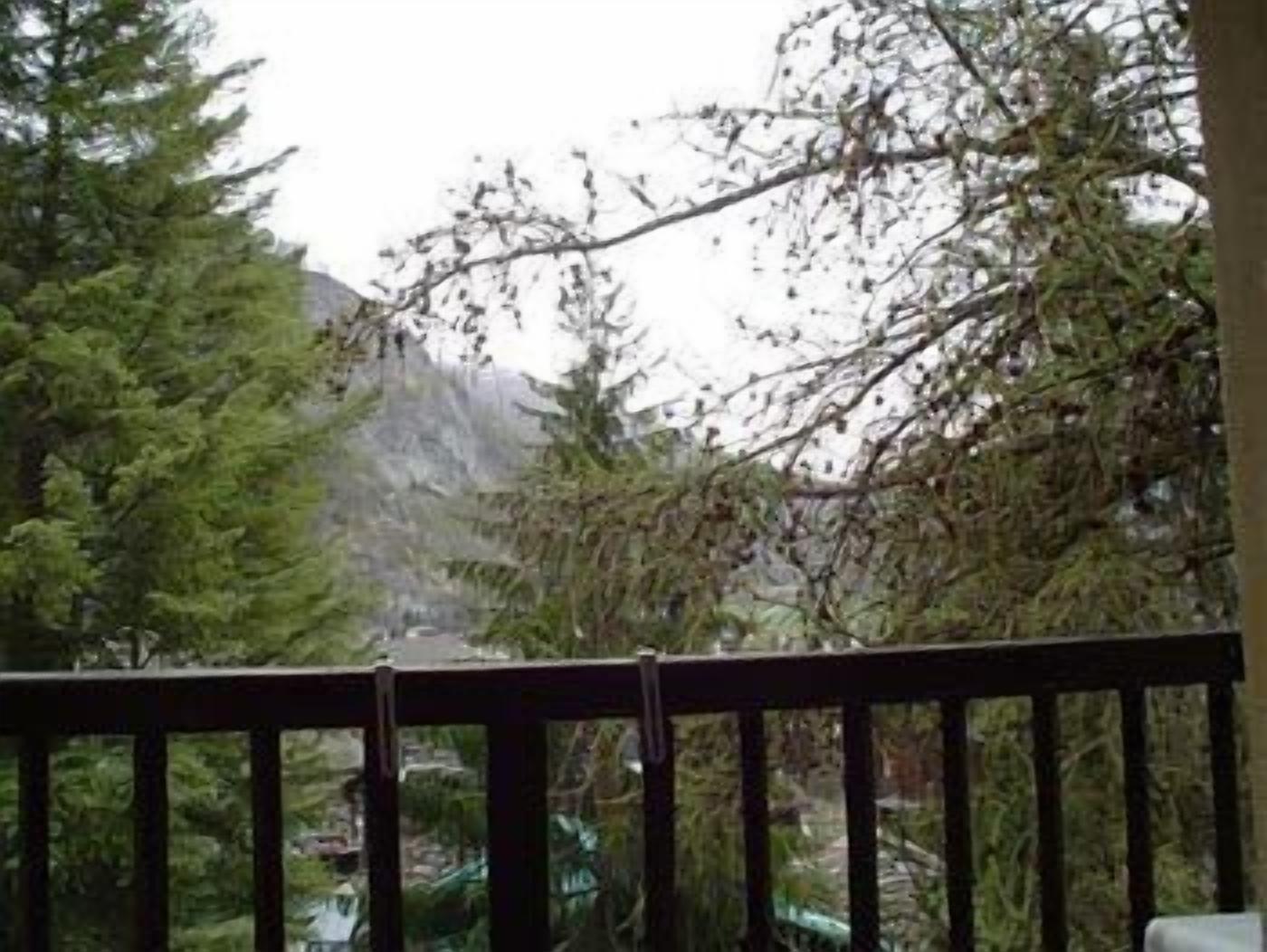 single room | balcony