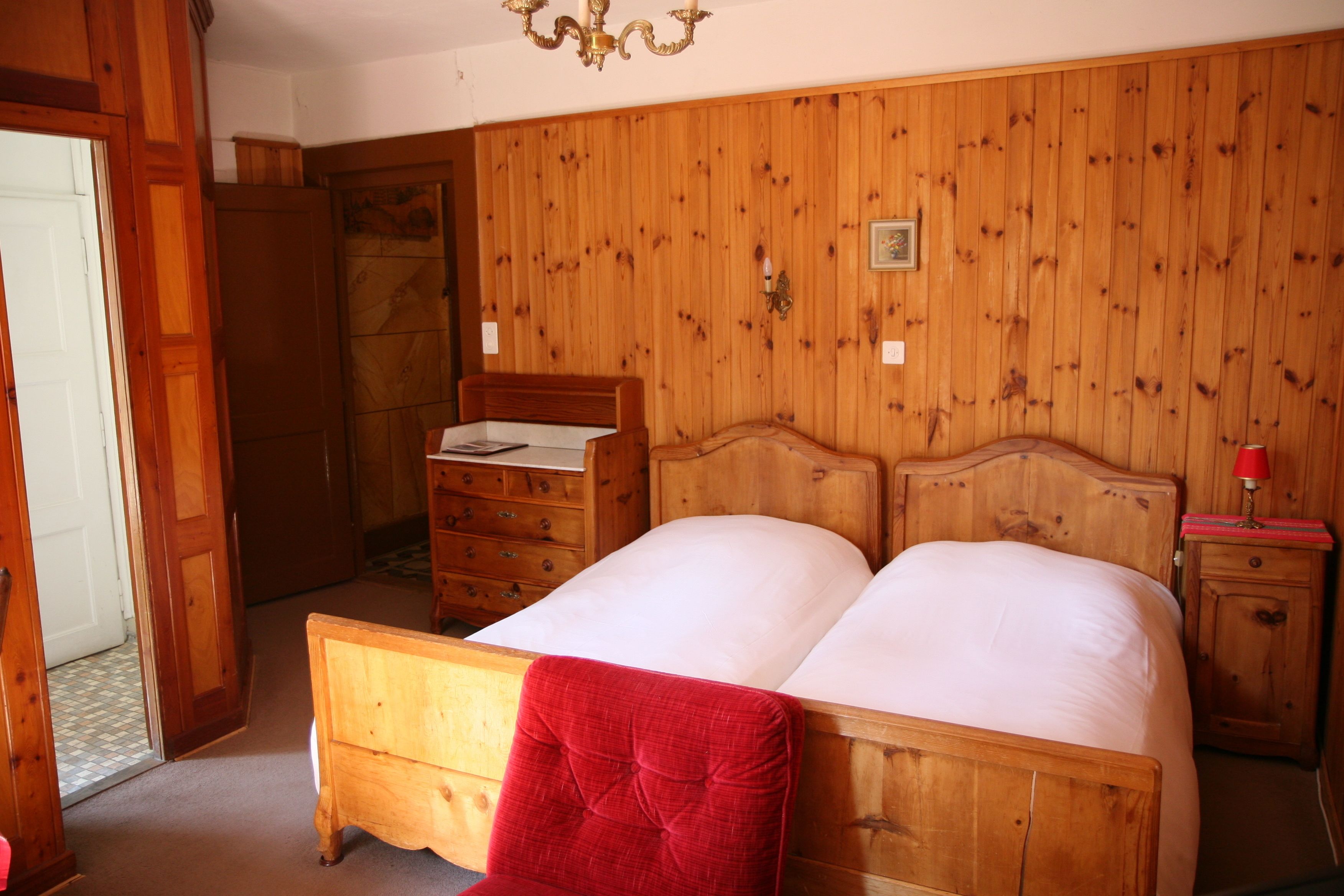 in-room safe, desk, free cots/infant beds, rollaway beds