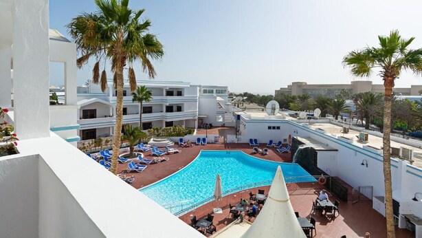 View from property - Apartamentos Oceano Adults Only (Teguise)