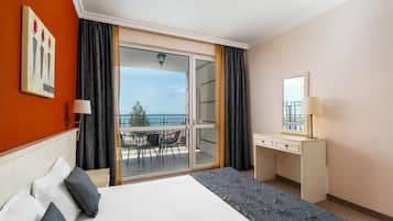 Suite, Sea View