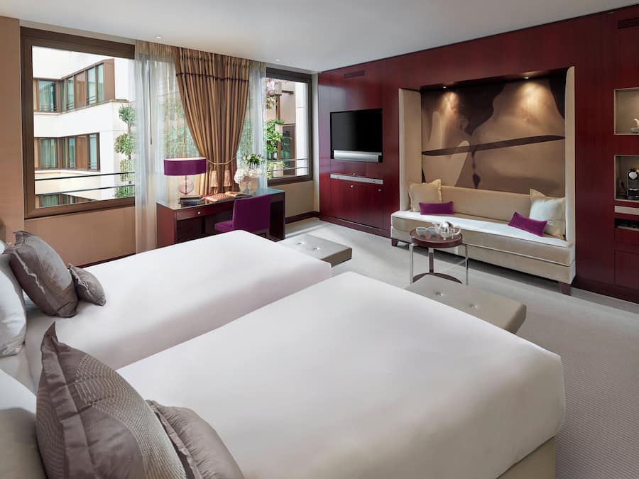Deluxe Twin Room