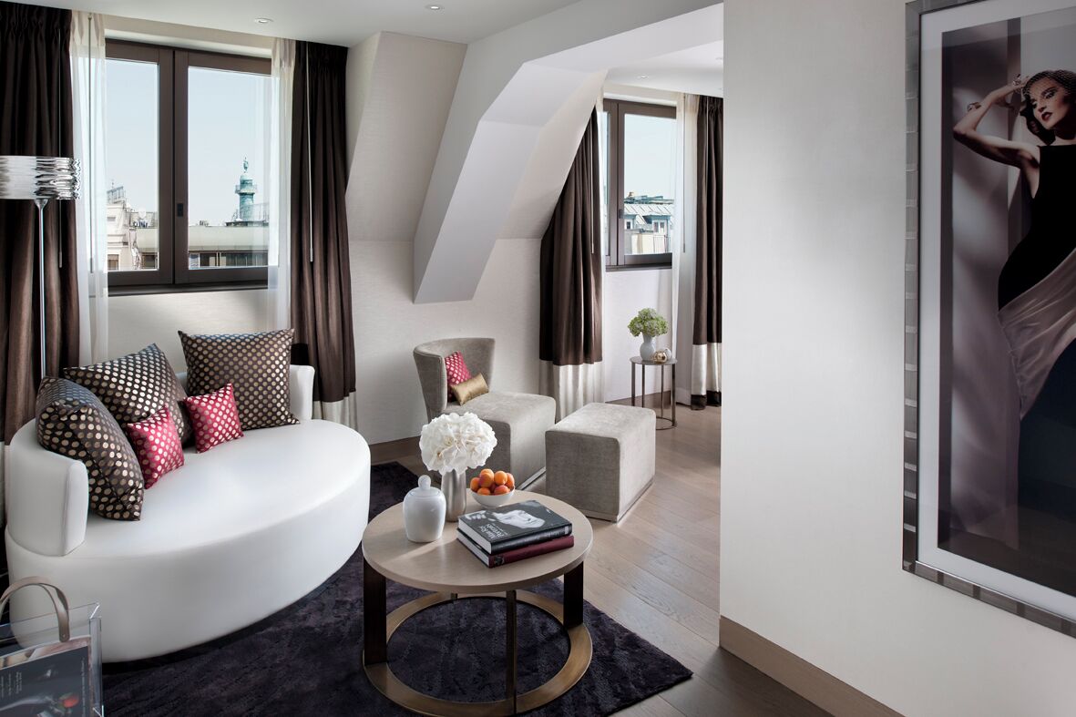Suite (Duplex) | Premium bedding, minibar, in-room safe, desk