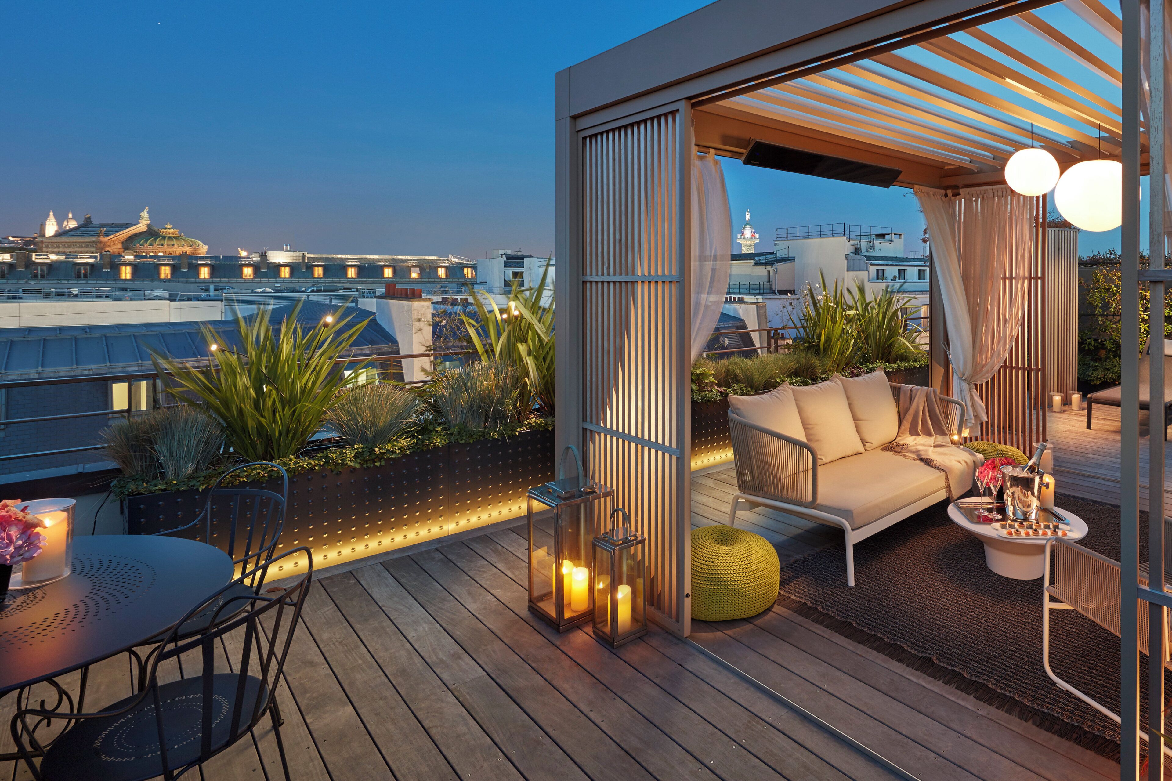 Suite panorámica | Ropa de cama de alta calidad y minibar 