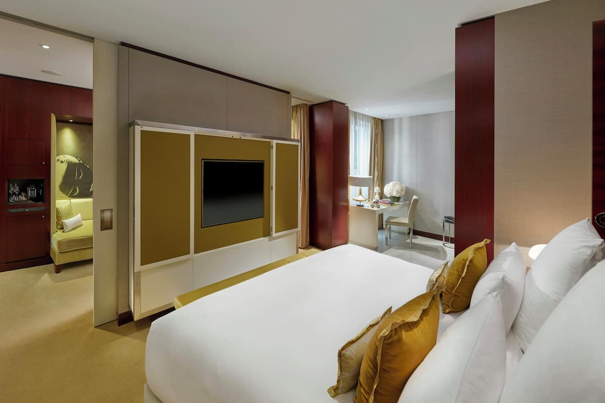 Junior-Suite | Hochwertige Bettwaren, Minibar, Zimmersafe, Schreibtisch