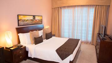 Appartement, 2 chambres | 1 chambre, coffres-forts dans les chambres, bureau