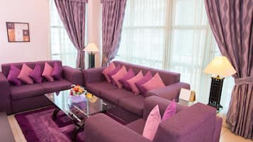 Apartment, 2 Bedrooms | Living area | DVD player