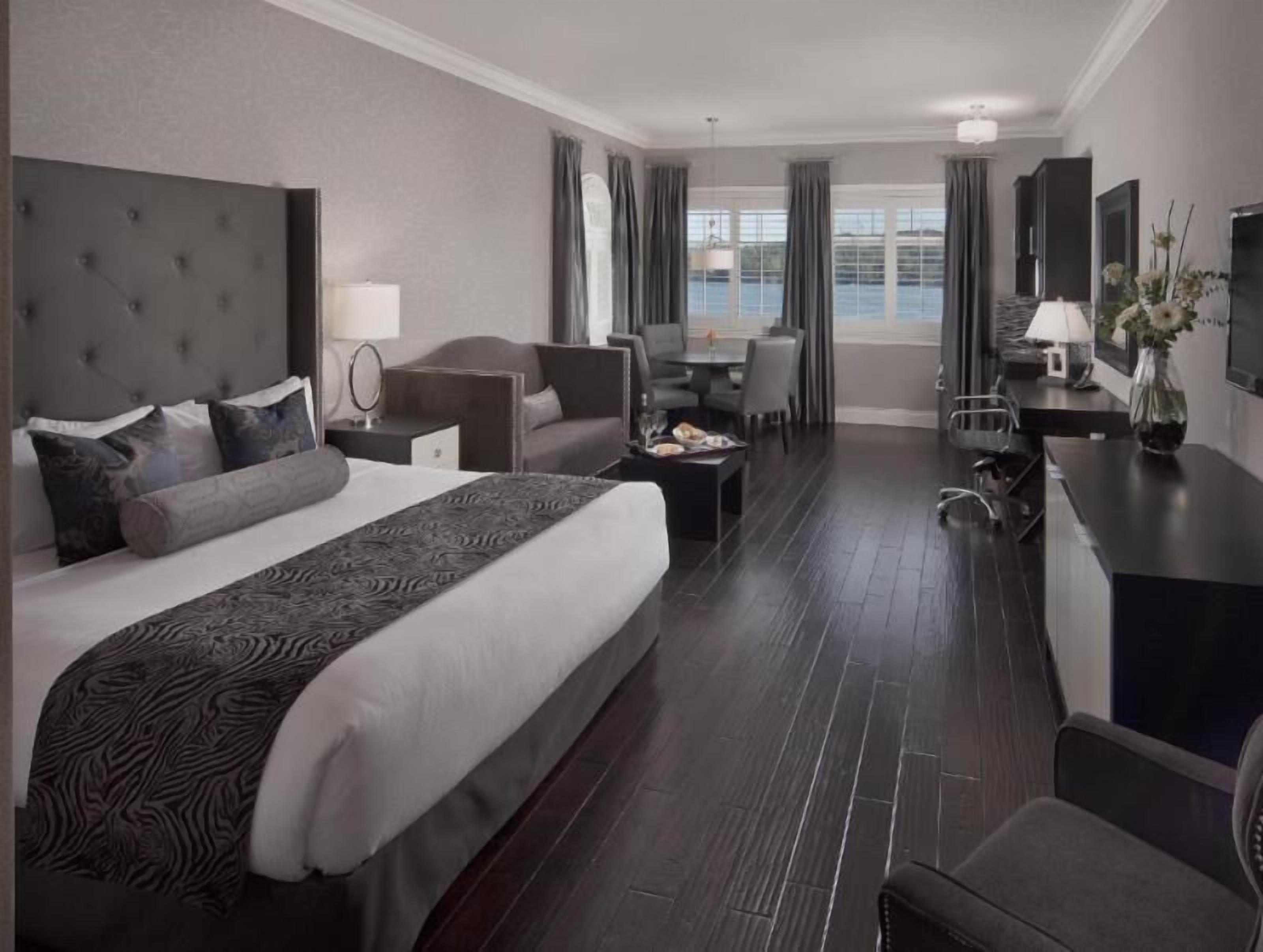 Premium bedding, pillowtop beds, in-room safe, individually decorated