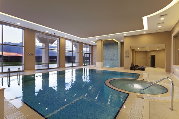 Sauna, steam room, hot stone massages, Swedish massages