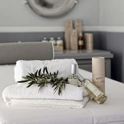 Sauna, body treatments, aromatherapy, body wraps, body scrubs, facials