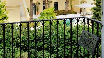 Superior Room, Garden View | View from room