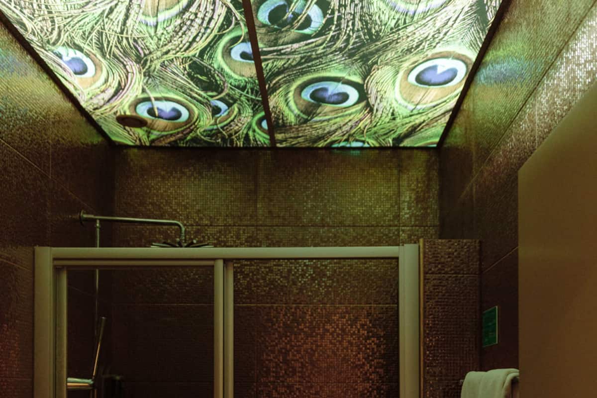 Habitación familiar | Baño | Artículos de higiene personal gratuitos, secador de pelo y toallas