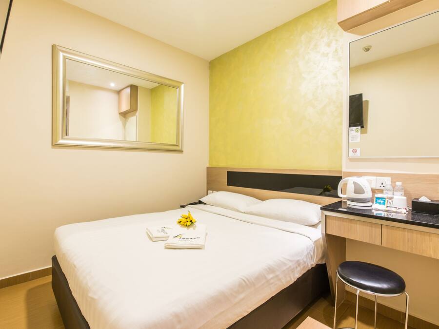 Rom – superior, 1 queensize-seng | Wi-fi (inkludert) og sengetøy