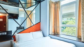 Quarto casal luxo, 1 cama de casal (Theme) | Escrivaninha, ferros/tábuas de passar roupa, Wi-Fi de cortesia