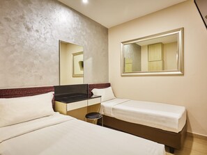 Standard Twin Room, 2 Single Beds | Desk, iron/ironing board, free WiFi, bed sheets - ibis budget Singapore Mount Faber (Singapore)