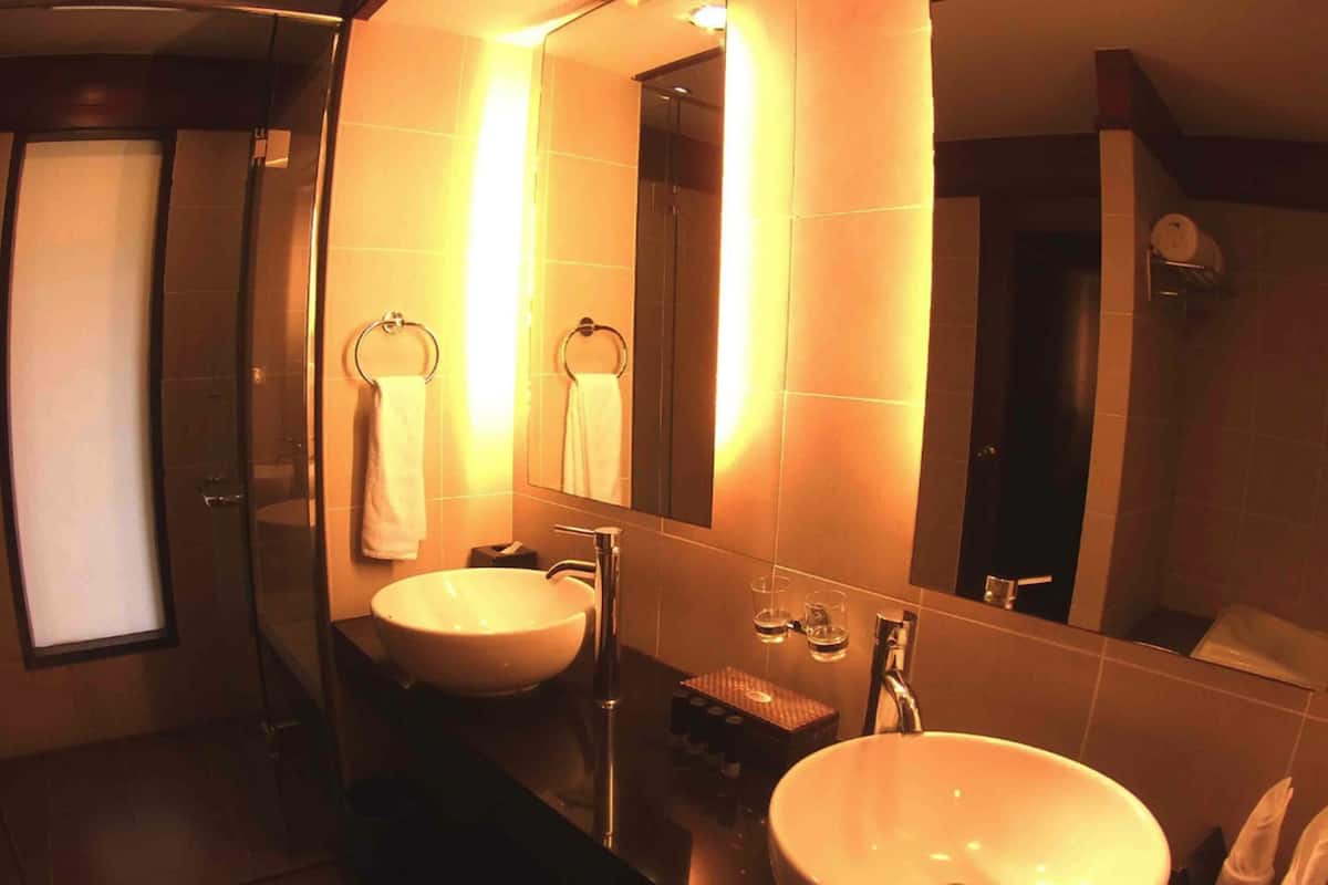 free toiletries, hair dryer, bathrobes, slippers