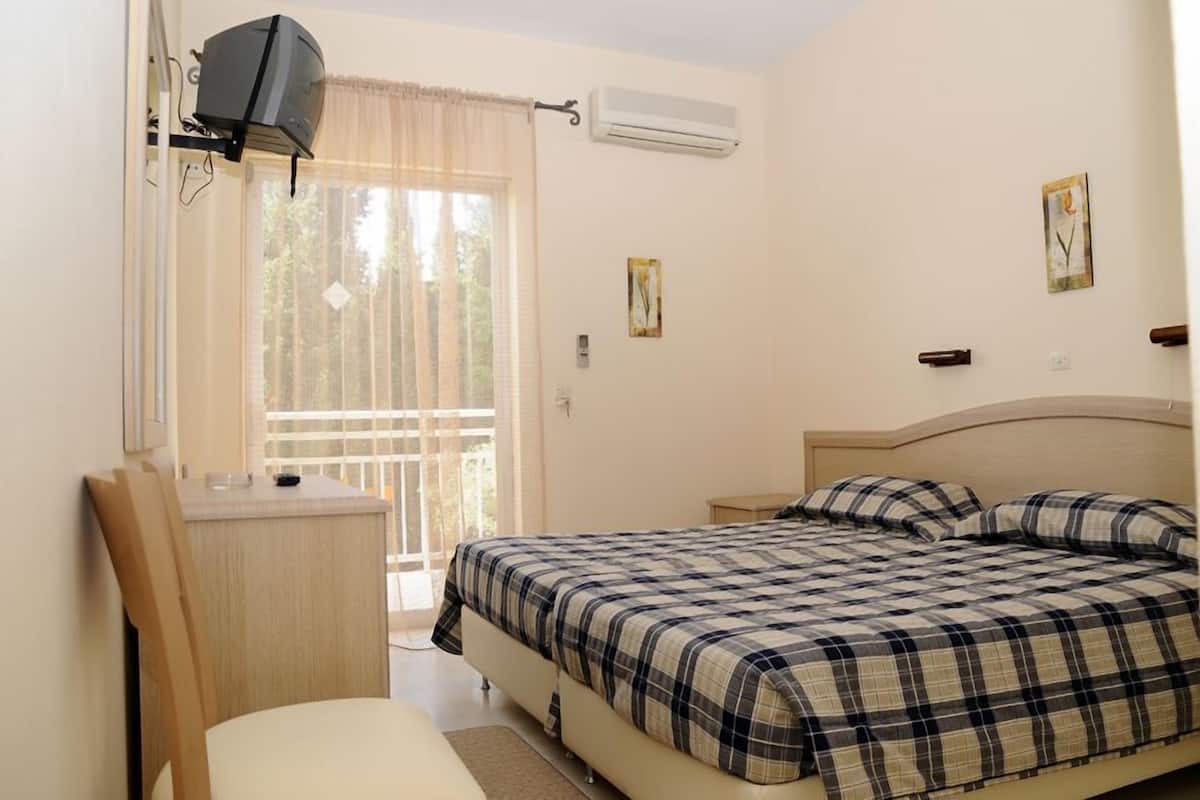 Camera Standard con 2 letti singoli | Biancheria da letto di alta qualità, materassi a doppio strato, minibar