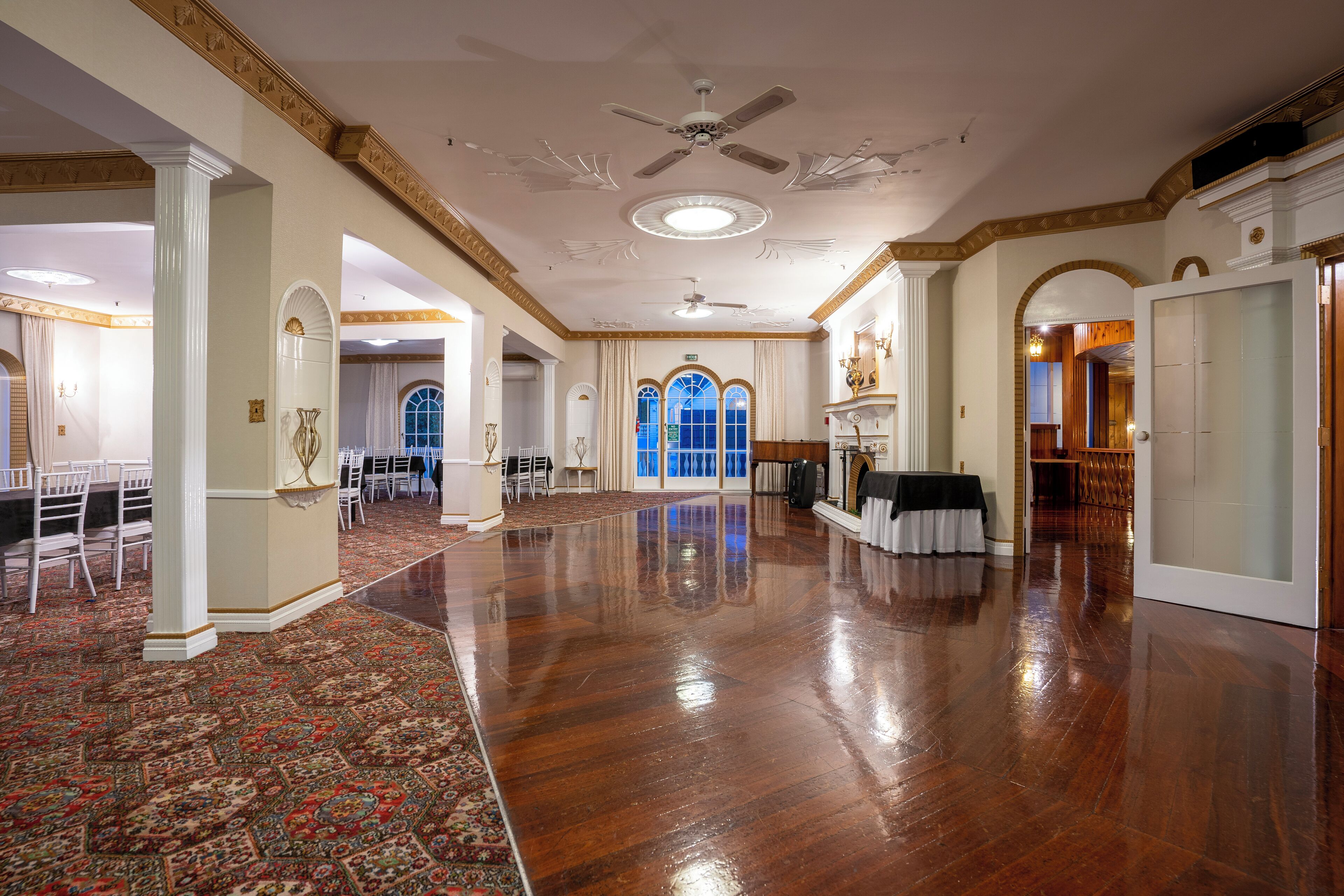 banquet hall