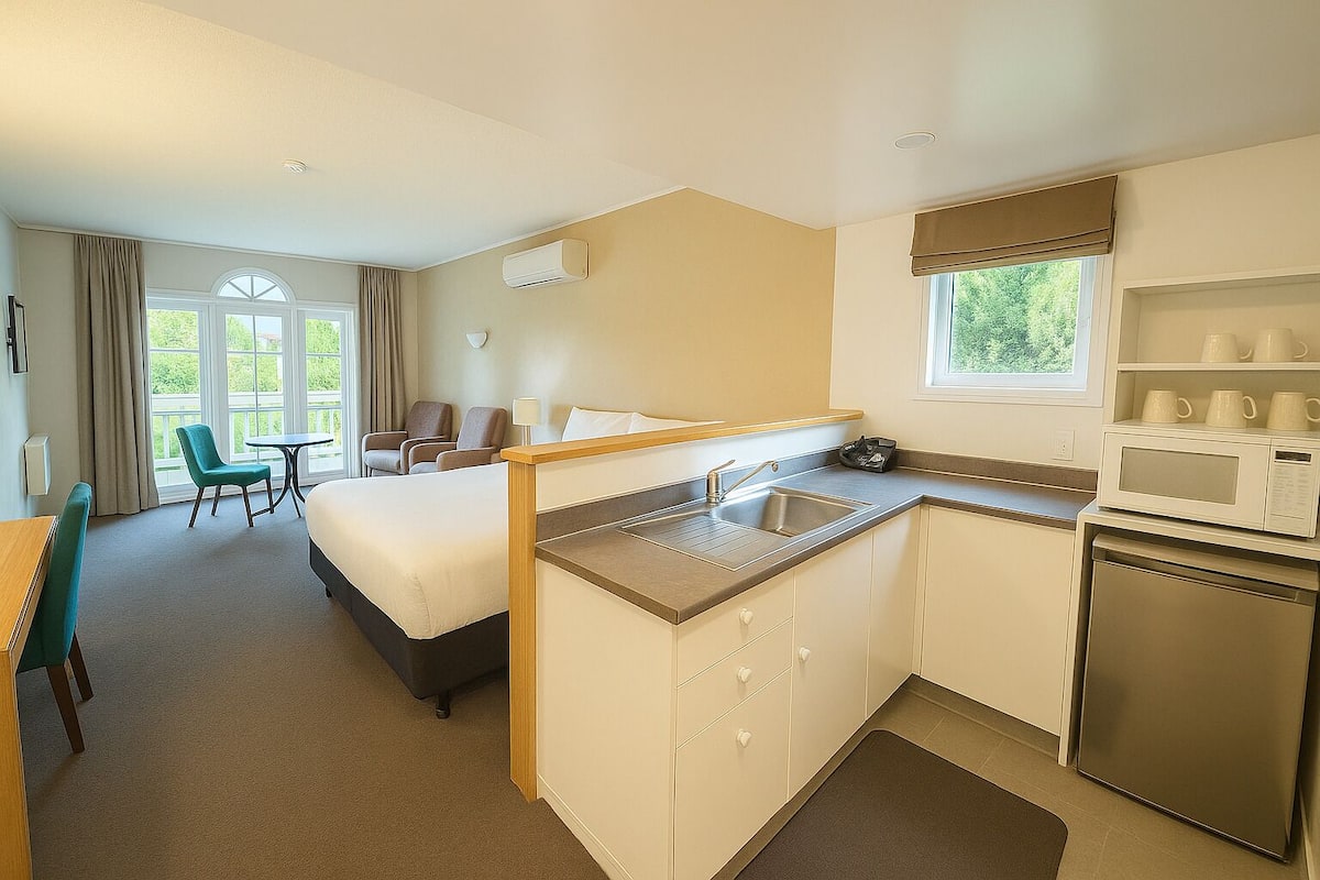 Premium bedding, Select Comfort beds, desk, blackout curtains