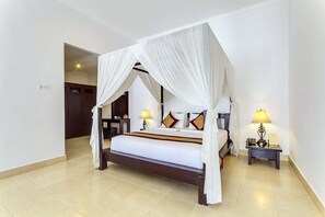 Villa, 2 Bedrooms | In-room safe, desk, iron/ironing board, free cots/infant beds - The Tukad Villa (Seminyak)