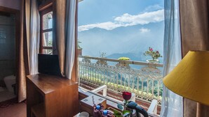 Deluxe Room, 1 Double or 2 Twin Beds, Mountain View | View from room
