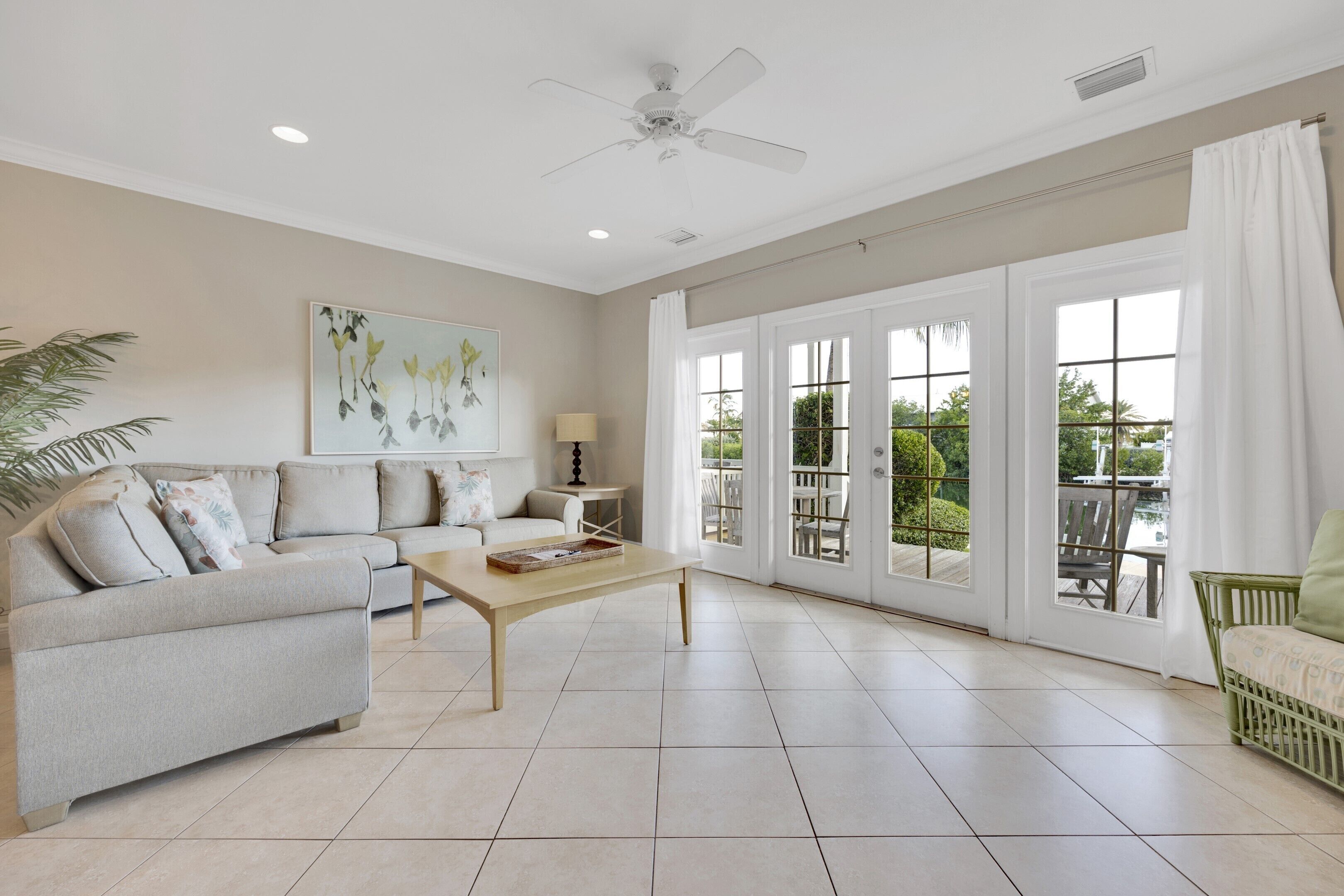 Standard Villa, 3 Bedrooms | Living area | 42-inch flat-screen TV with cable channels, TV, DVD player