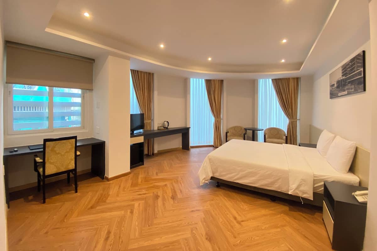 Deluxe kamer | 1 slaapkamer, een minibar, een kluis op de kamer, gratis wifi
