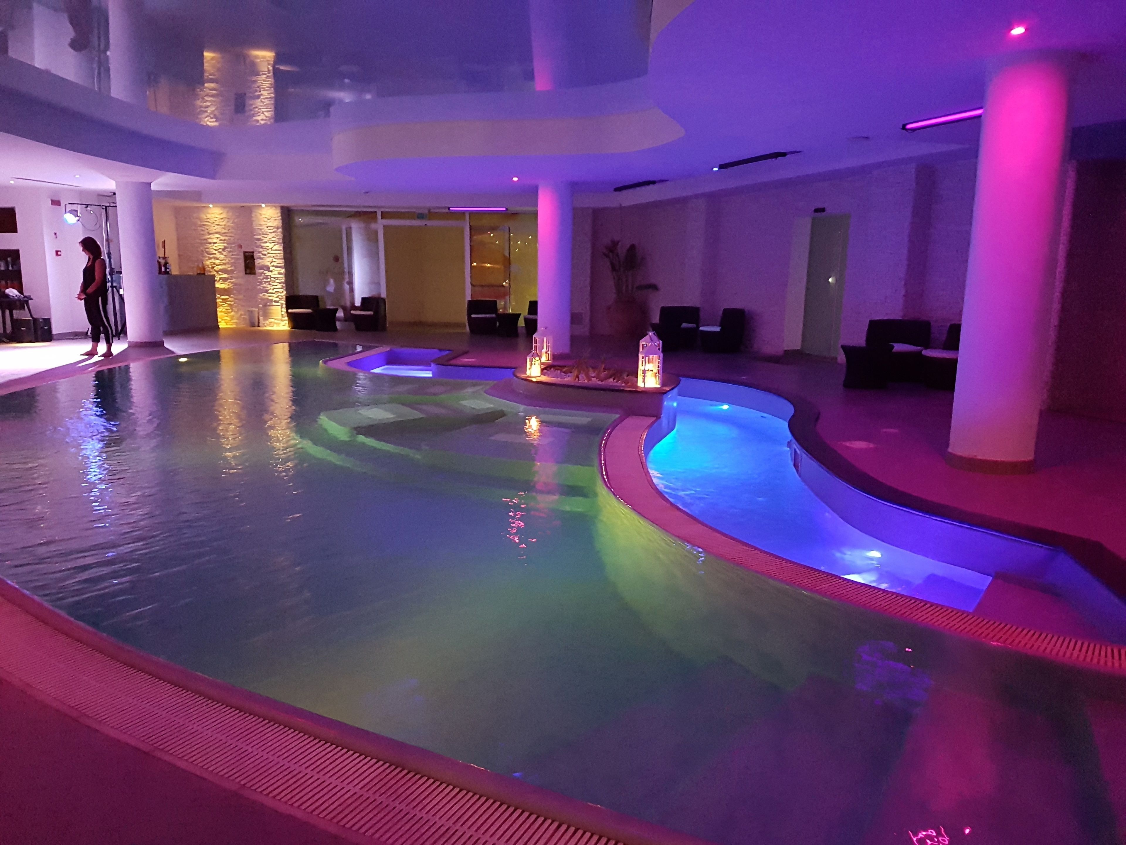 Sale per trattamenti di coppia, sauna, vasca idromassaggio, bagno turco