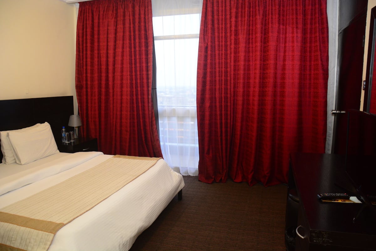 Presidential Studio Suite | 1 bedroom, Egyptian cotton sheets, premium bedding, Tempur-Pedic beds