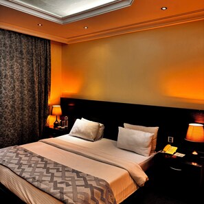 Lyxsvit | 1 sovrum, egyptiska bomullslakan och sängtillbehör av högsta kvalitet