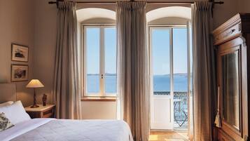 Literie de qualité supérieure, coffres-forts dans les chambres