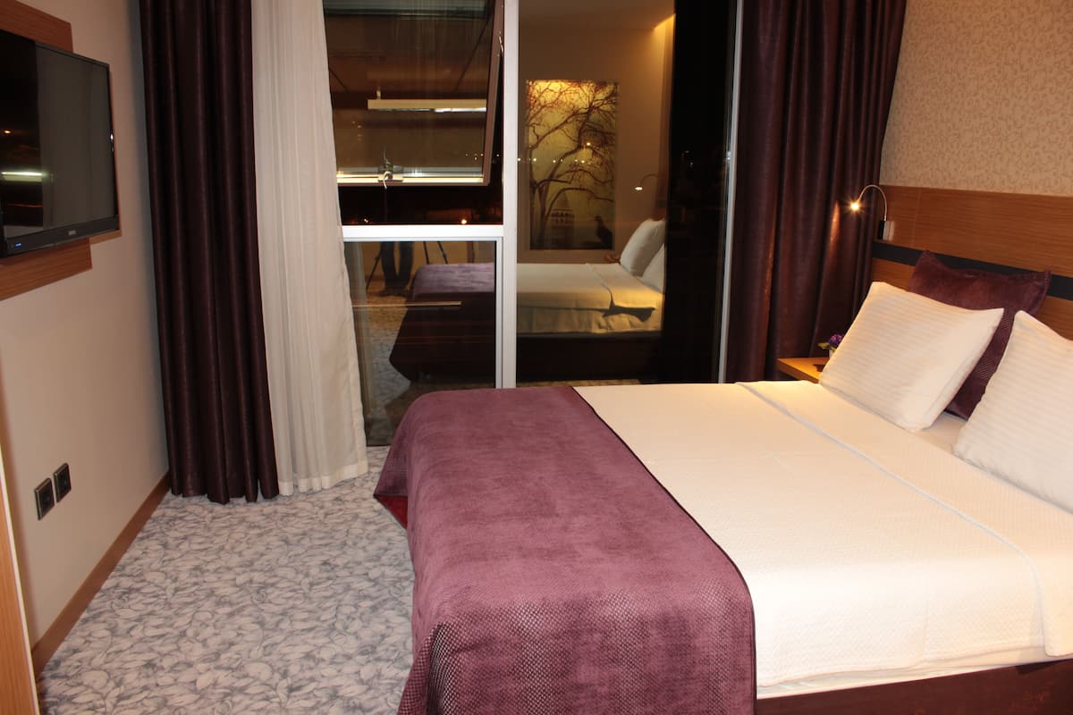 1 camera, materassi in memory foam, minibar, una cassaforte in camera