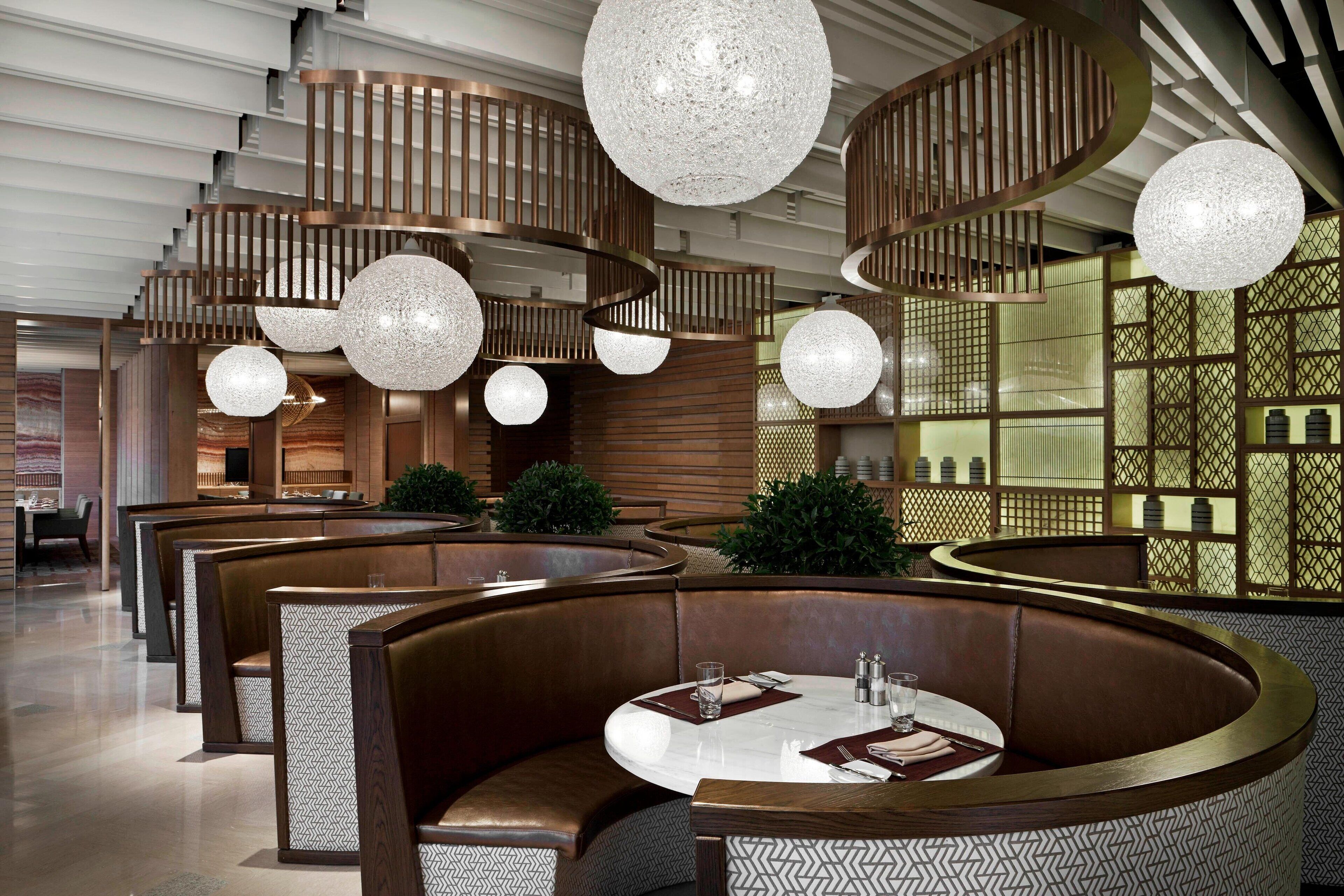 3 restaurants, breakfast, lunch, dinner served; fusion cuisine