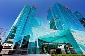 Exterior - Sheraton Grand Beijing Dongcheng Hotel (Beijing)
