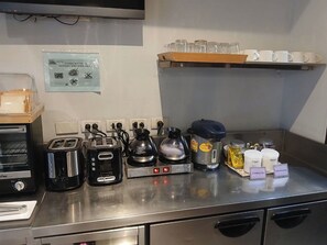 Kontinental morgenmad hver dag mod et gebyr