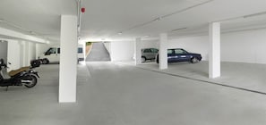 Limited parking - Hotel Adria - Dubrovnik (Dubrovnik)