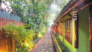 Bungalow (Triple) | Property grounds - Chaweng Chalet (Koh Samui)