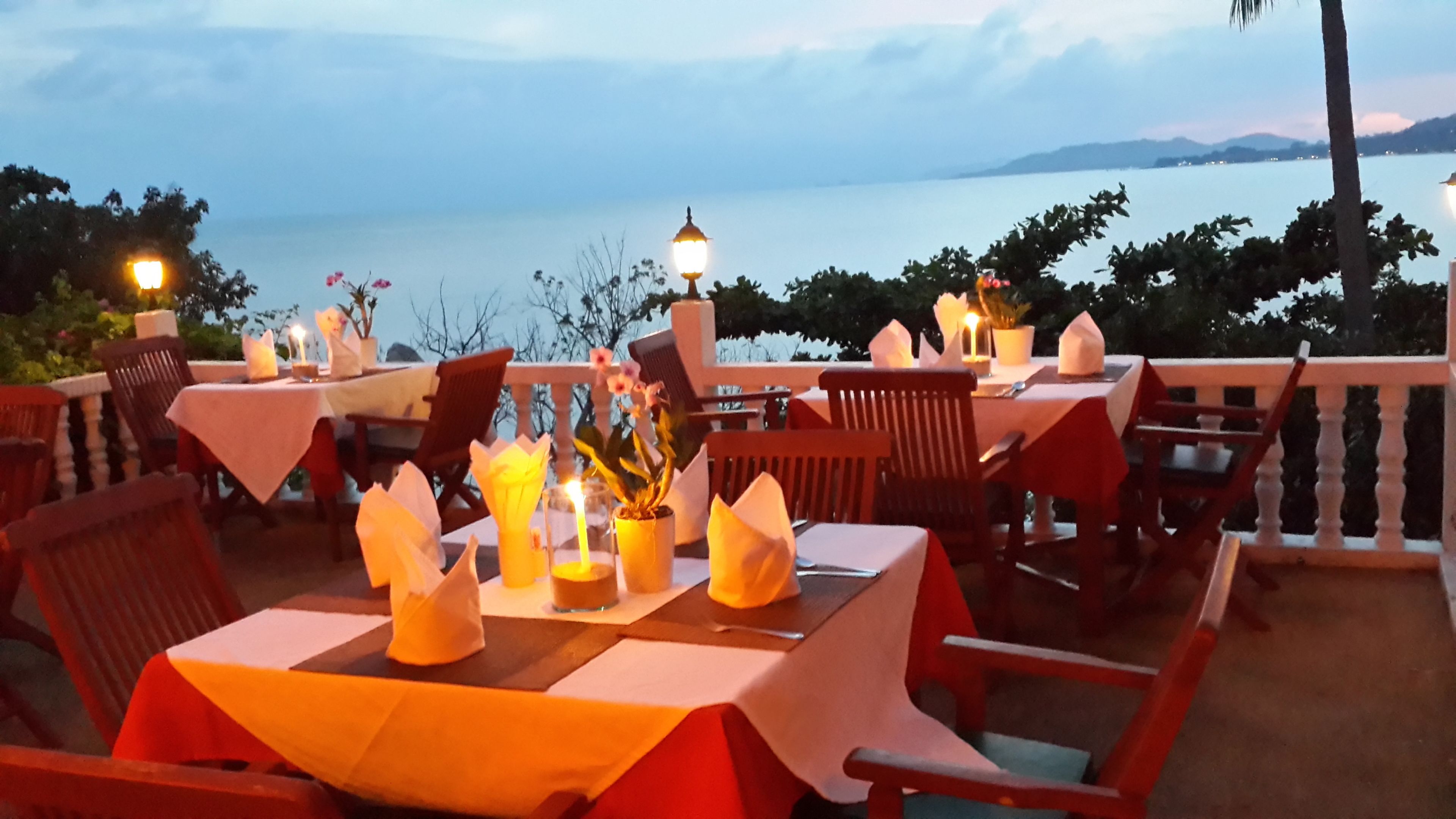 outdoor banquet area