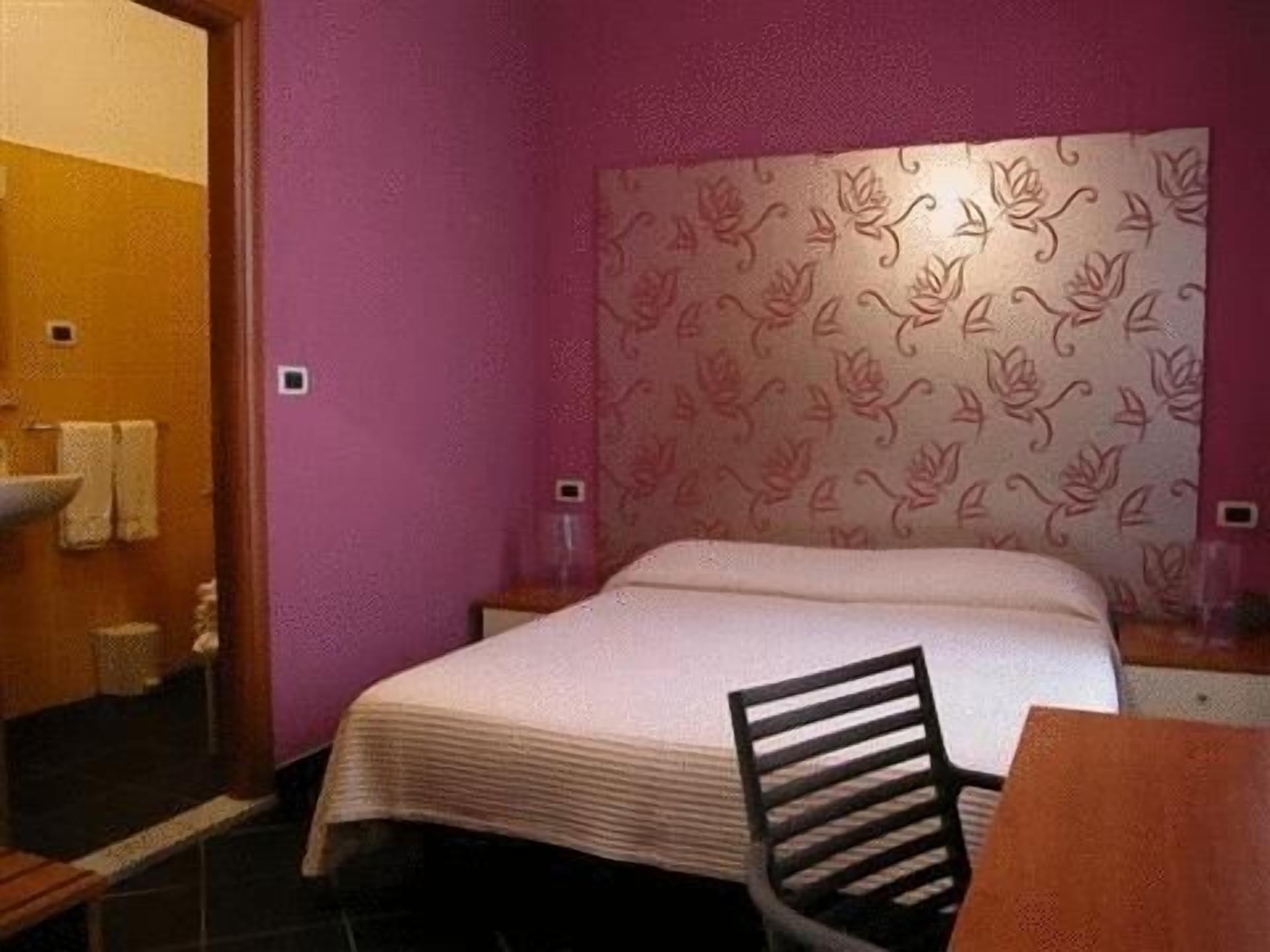 quadruple room | down duvets, in-room safe, individually decorated, desk