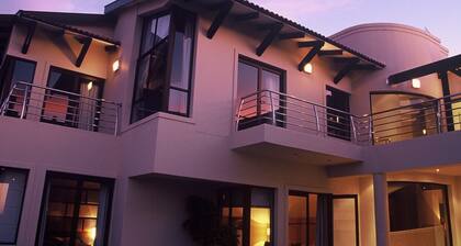 Atlantic Waves Guest House