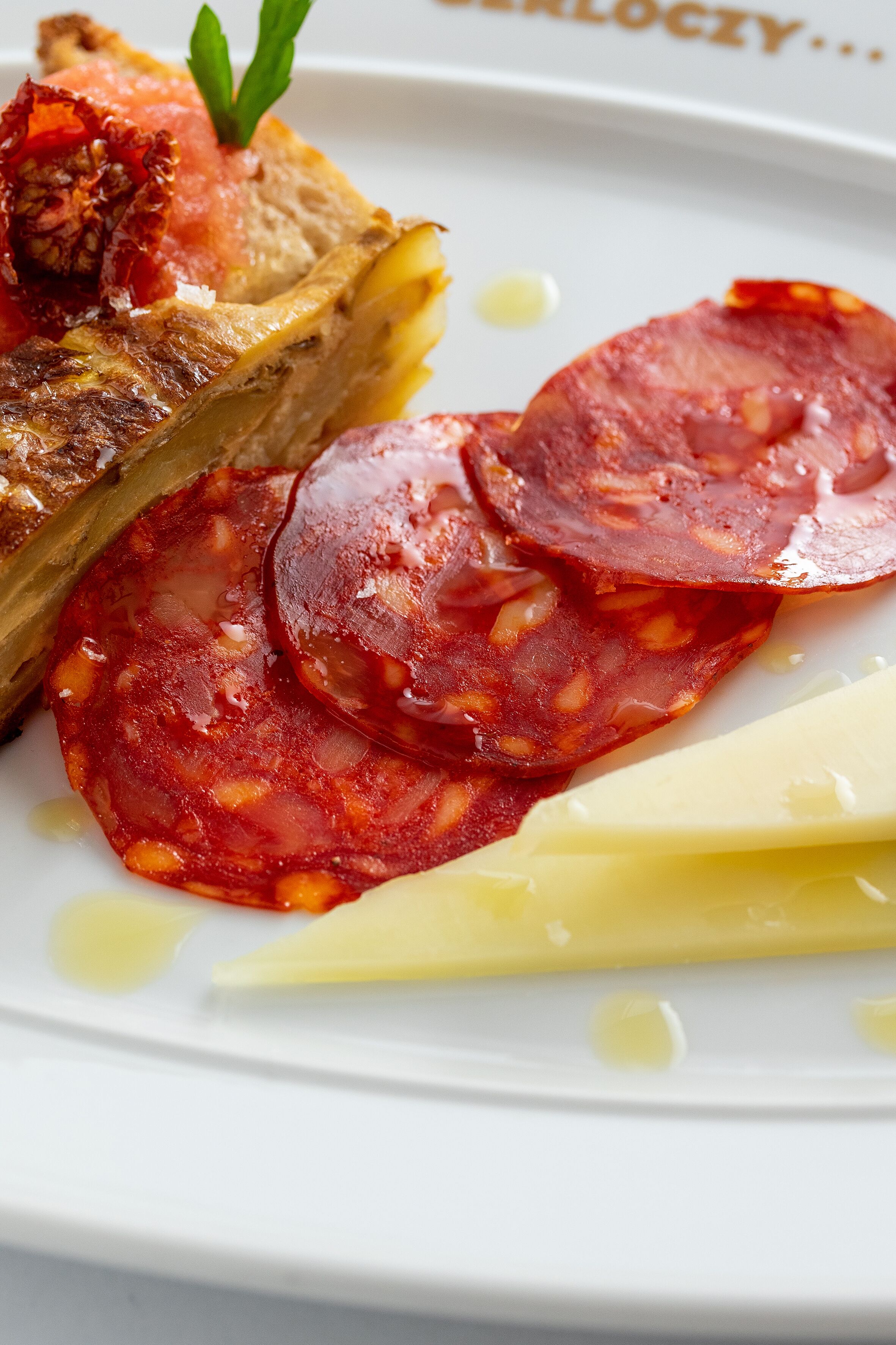 daily cooked-to-order breakfast (huf 4500 per person)